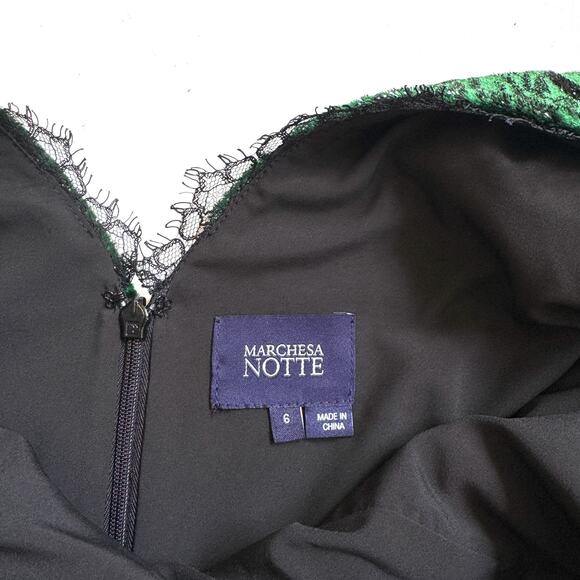 Marchesa Notte V-neck Velvet Burnout Lace Metallic Floral Maxi Dress Gown sz 6 - Picture 12 of 15